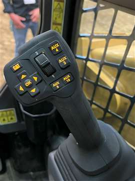 Caterpillar advanced joysticks